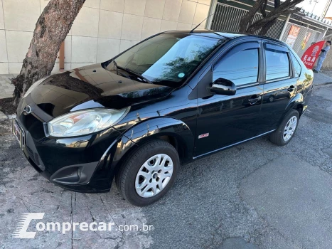 FIESTA 1.6 Rocam Sedan 8V
