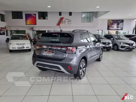 T CROSS TSI