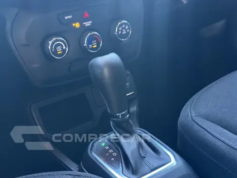 RENEGADE 1.8 16V FLEX 4P AUTOMÁTICO