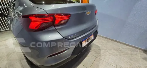 ONIX 1.0 Turbo Plus LT