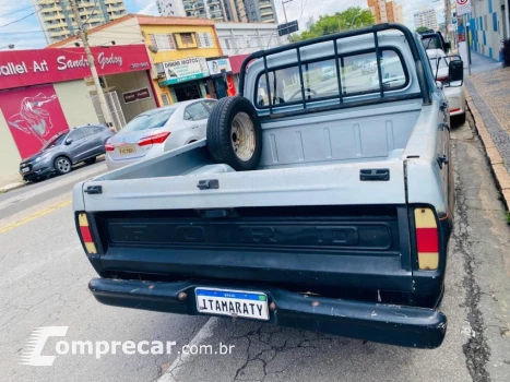 F-1000 2.5 XL 4X2 CS 8V Turbo