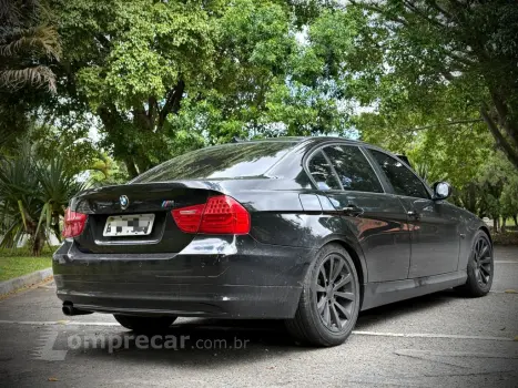 320i 2.0 16V GASOLINA 4P AUTOMÁTICO