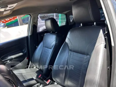 FIESTA 1.6 Titanium Hatch 16V