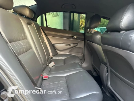 Civic Sedan LXS 1.8/1.8 Flex 16V Aut. 4p