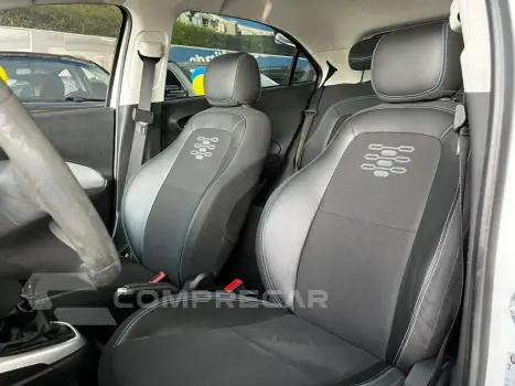 ONIX HATCH LT 1.0 8V FlexPower 5p Mec.