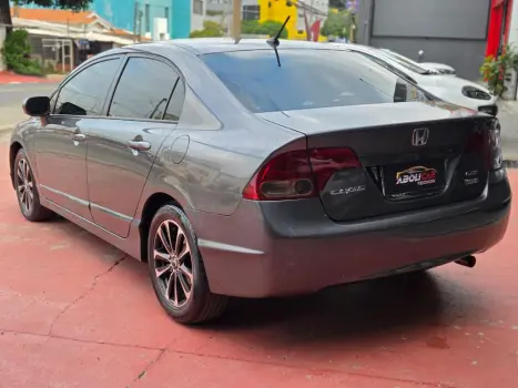 Civic Sedan LXS 1.8/1.8 Flex 16V Mec. 4p