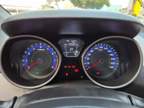 Elantra GLS 1.8 16V Aut.