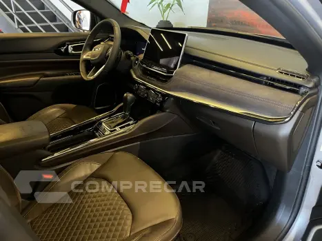 Commander 2.0 16V 4P TD380 OVERLAND 4X4 TURBO DIESEL AUTOMÁT