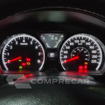 VERSA UNIQUE 1.6 16V FlexStart 4p Aut.