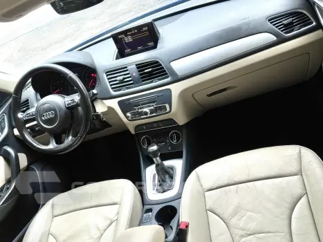 Q3 1.4 TFSI AMBIENTE PLUS FLEX 4P S TRONIC