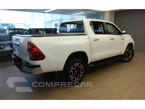 HILUX 2.8 D-4D TURBO DIESEL CD SRX LIMITED 4X4 AUTOMÁTICO