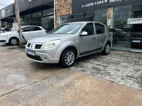 Renault SANDERO 1.6 EXPRESSION 8V FLEX 4P MANUAL 4 portas