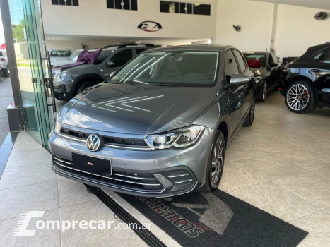 Volkswagen POLO 1.0 170 TSI HIGHLINE AUTOMÁTICO 4 portas