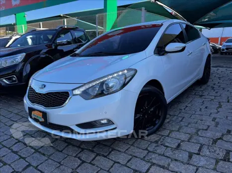 Kia CERATO 1.6 SX 16V 4 portas