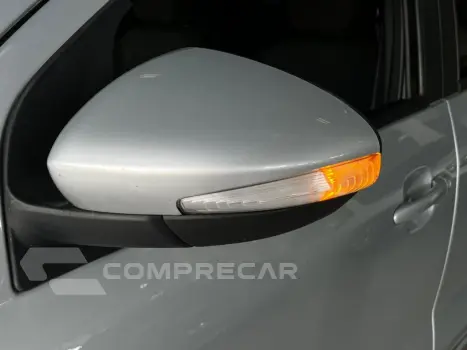 Strada Freedom 1.3 Flex 8V CD