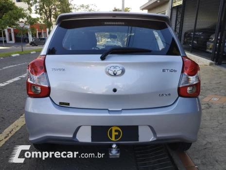 Etios Hatch 1.5 16V 4P FLEX XS AUTOMÁTICO