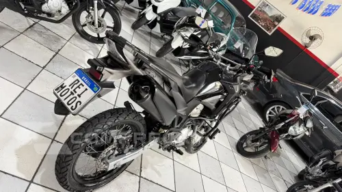 XRE 300 ABS