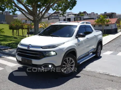 Fiat TORO 2.0 16V TURBO DIESEL VOLCANO 4WD AT9 4 portas