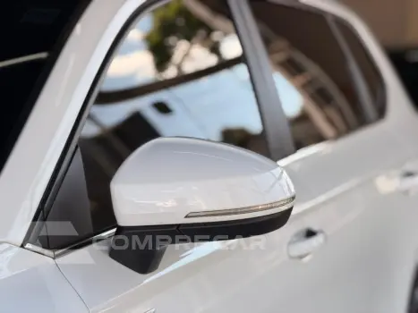 TAOS 1.4 250 TSI TOTAL FLEX HIGHLINE AUTOMÁTICO