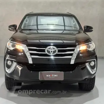 Hilux SW4 SRV 4x2 2.7 Flex 16V Aut.