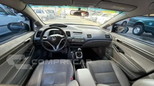 CIVIC 1.8 LXL 16V