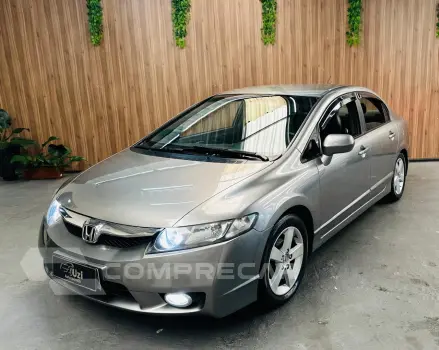 Honda CIVIC 1.8 LXS 16V 4 portas