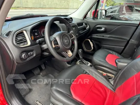 RENEGADE - 1.8 16V LONGITUDE 4P AUTOMÁTICO