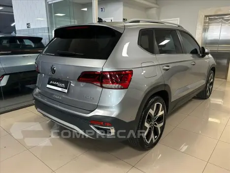 TAOS 1.4 250 TSI TOTAL FLEX HIGHLINE AUTOMÁTICO