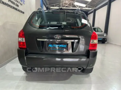 Tucson 2.0 16V 4P GL