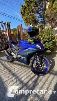 Yamaha YZF R3 ABS