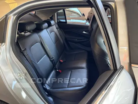 ONIX HATCH PREM. 1.0 12V TB Flex 5p Aut.