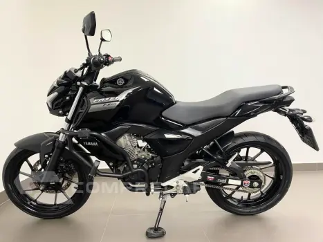 Yamaha FZ15 FAZER ABS