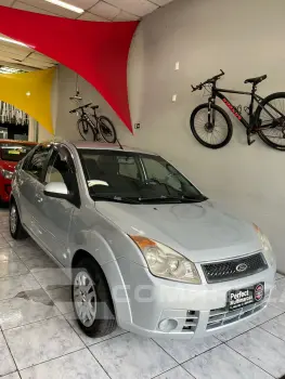 FIESTA 1.6 Titanium Sedan 16V