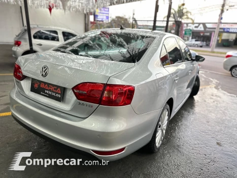 JETTA 2.0 TSI HIGHLINE 200CV GASOLINA 4P TIPTRONIC