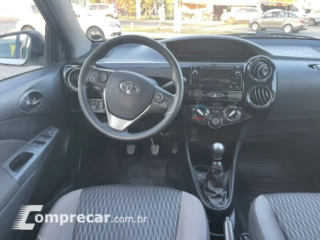 ETIOS 1.5 XS Sedan 16V