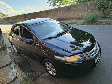 CITY 1.5 LX Sedan 16V