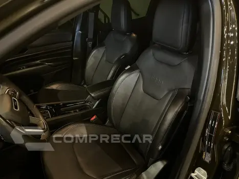 Compass 1.3 16V 4P FLEX LONGITUDE 80 ANOS T270 TURBO AUTOMÁT