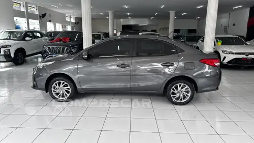 YARIS 1.5 16V FLEX SEDAN XS CONNECT MULTIDRIVE