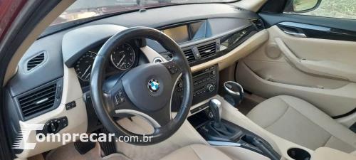 BMW X1 1.5 12V Turbo Sdrive18i GP 4 portas