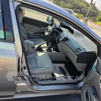 CIVIC 1.8 LXS manual