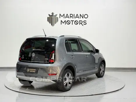 CROSS UP 1.0 TSI 12V FLEX 4P MANUAL