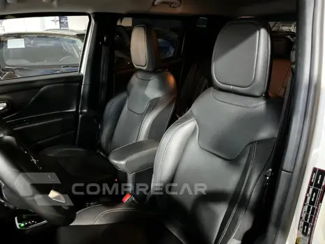 Renegade Longitude 1.8 4x2 Flex 16V Aut.