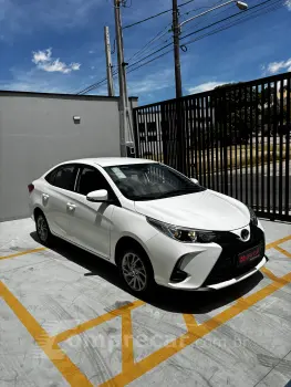YARIS 1.5 16V Sedan XS