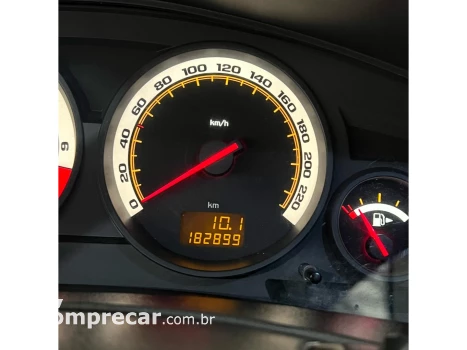 VECTRA 2.0 MPFI GT HATCH 8V FLEX 4P MANUAL
