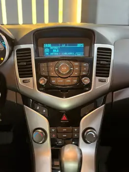 CRUZE 1.8 LT 16V