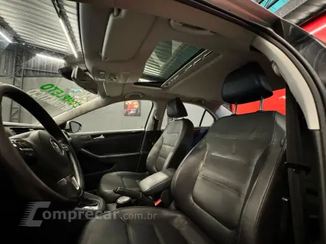 Jetta 2.0 Comfortline Flex 4P Tiptronic