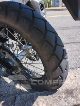Versys 300