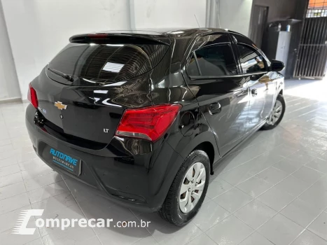Onix Hatch 1.0 4P FLEX LT PLUS