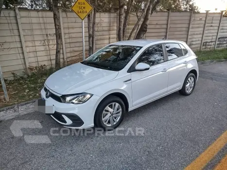 Volkswagen Polo TSI confortline 4 portas