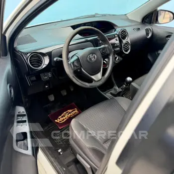 ETIOS XS Sedan1.5 Flex 16V 4p Mec.